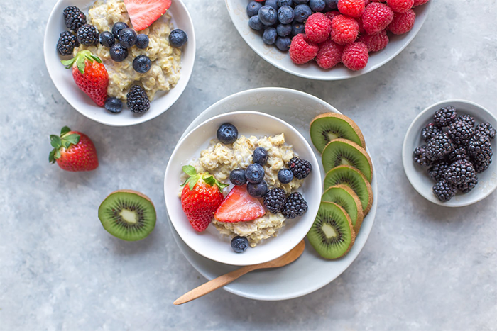 早餐前吃奇異果非常有飽足感，又讓腸胃好消化。