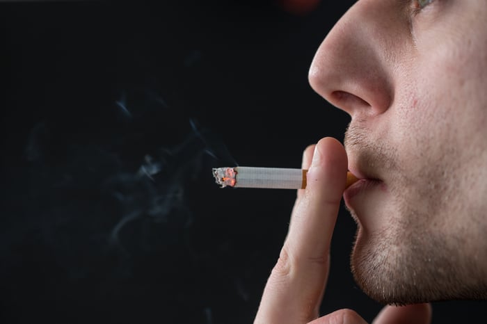 想擺脫嘴唇乾裂 請先改掉這9種嘴唇更乾的行為 想擺脫嘴唇乾裂 請先改掉這9種嘴唇更乾的行為