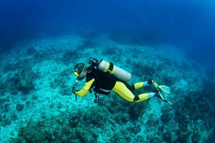 水肺潛水裝備全攻略-調節器、氣瓶