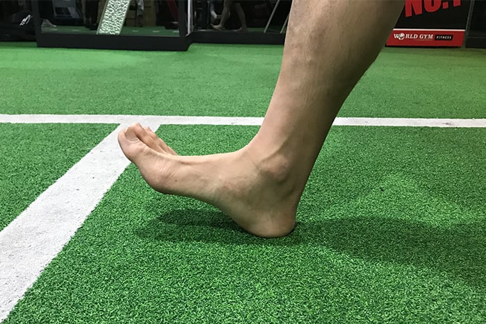 預防腳踝扭傷7撇步用足跟走路