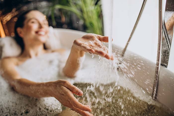 隋棠保養秘訣,透過泡澡來幫助促進身體血液循環