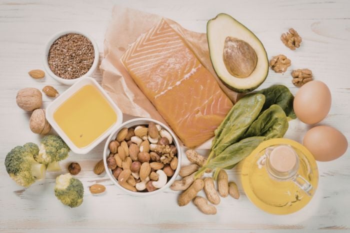 healthy-foods-rich-in-omega3-acids-and-healthy-fats