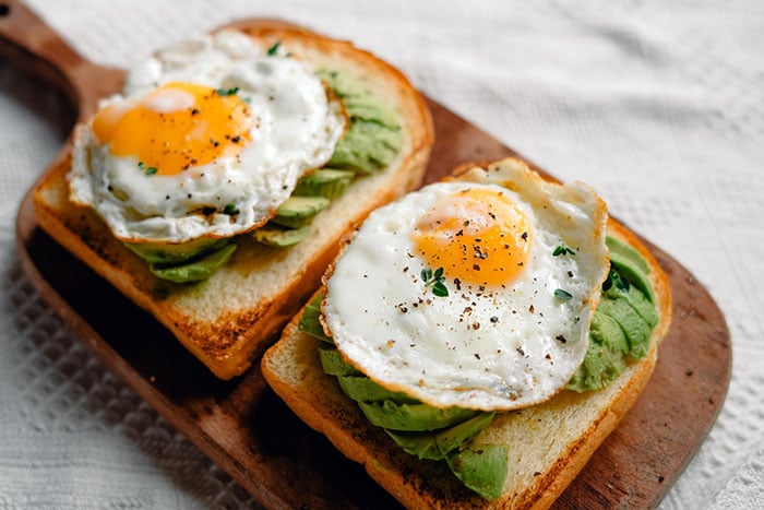 toast-with-fried-eggs-and-avocado