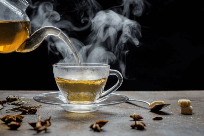 紅茶、綠茶哪一種咖啡因含量比較高？讓專家告訴你！